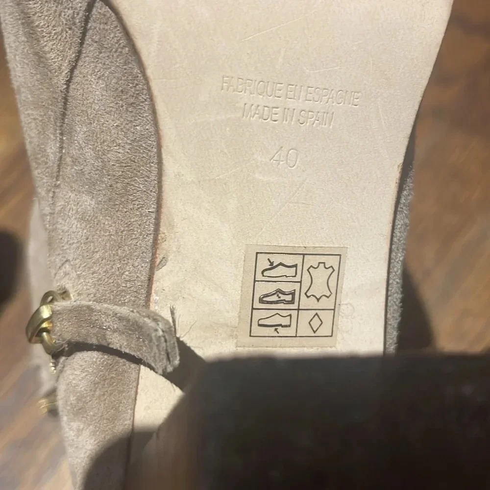 Free People tan suede boots. Size 40. Preloved, great condition. - Picture 8 of 10